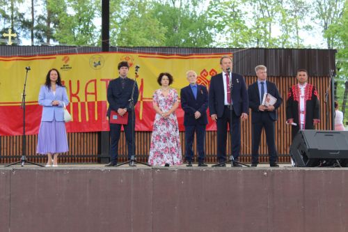 ЧĂВАШ ПРАÇНИКӖНЧЕ ПАТТĂРСЕНЕ ТЕ МАНМАРӖÇ