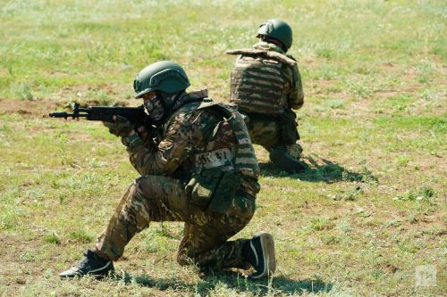 Çӗнӗ ресурс контрактниксене паракан мӗн пур льготăпа паллаштарать
