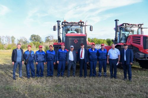 Сиктӗрмери сгущенка цехне Рустам Минниханов килсе курнă