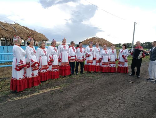 Апас районӗнчи чăвашсем халăх культурине аталантараççӗ