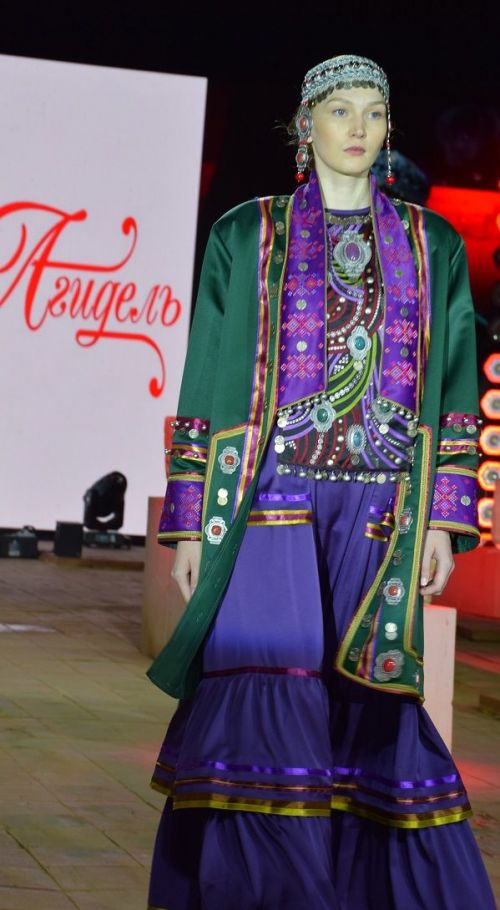 ПĂЛХАР ЭРНИПЕХ КӖР КӖРЛЕРӖ