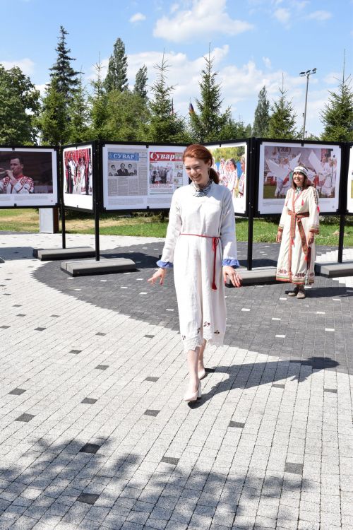 «Сувар» хаçат редакцийӗ Хусанта Медиа-Уяв ирттерчӗ