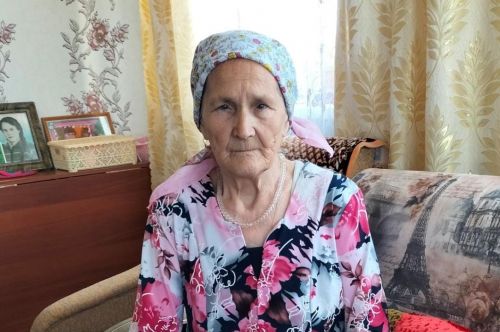 Нина Степановна ЯКОВЛЕВĂНА  85 çул тултарнă ятпа!