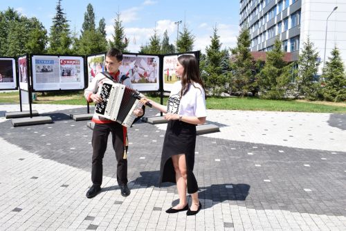 «Сувар» хаçат редакцийӗ Хусанта Медиа-Уяв ирттерчӗ