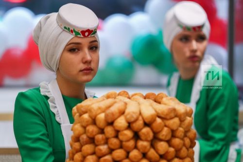 Хусанти Акăш кӳллинче тутлă фестиваль пулать