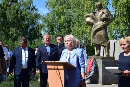 ДЕСАНТНИКСЕНЕ АСĂНСА ВИÇӖ ЯЛТА ПАЛĂК УÇРӖÇ