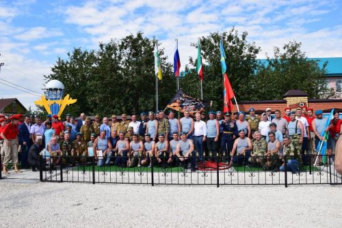 ДЕСАНТНИКСЕНЕ АСĂНСА ВИÇӖ ЯЛТА ПАЛĂК УÇРӖÇ