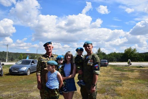 ДЕСАНТНИКСЕНЕ АСĂНСА ВИÇӖ ЯЛТА ПАЛĂК УÇРӖÇ