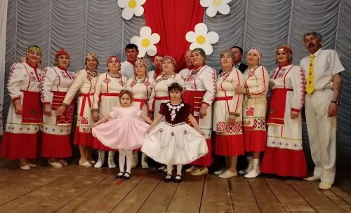 Уяв тата нумай çул халăха пуçтартăр-ха