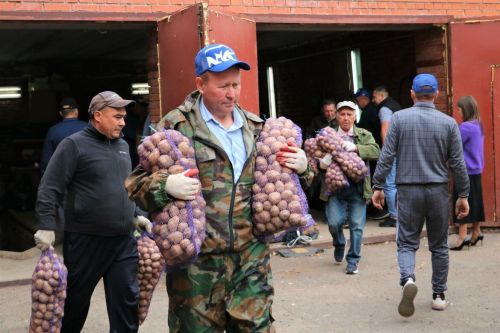 Мамадышсем паян ЛНРти Лисичанскпа Рубежное хулисене черетлӗ гуманитари пулăшăвӗ ăсатнă