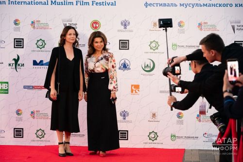 Хусанти халăхсен хушшинчи мăсăльман киновӗн фестивалӗ ку эрнен тӗп культура мероприятийӗ пулса тăчӗ