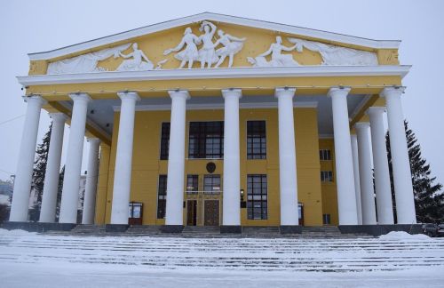 Гастрольсене тухасси ӳсет