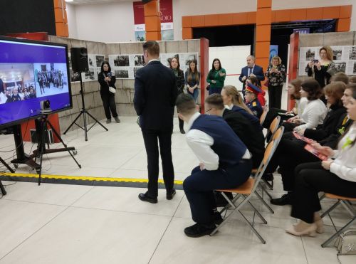 Ленинграда блокадăран хăтарнăранпа 80 çул: Пискарев масарӗнче пытарнă кашни чăваш салтакӗн ятне тупса палăртнă
