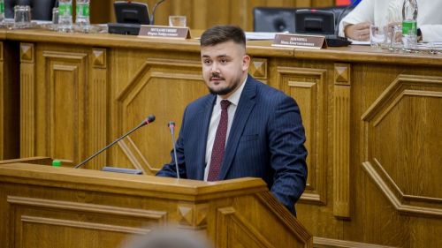 Тутарстанри çамрăксен парламенчӗн председательне Дамир Нургалиева суйланă