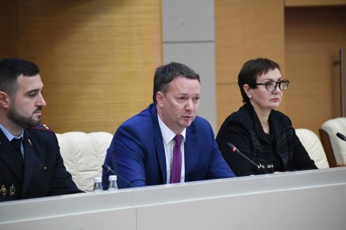 Укçа-тенке вăрра ан пар