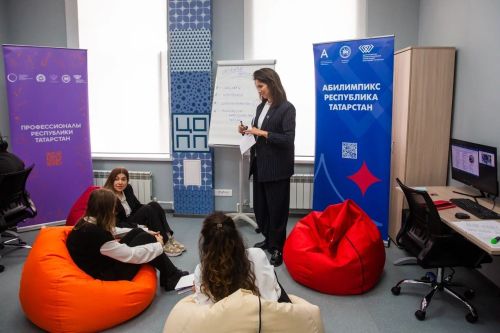Хусанта уçăлнă ЦОПП инженерипе промышленность секторӗнчи кадр ыйтăвӗсене татса пама тивӗç
