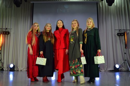 Вӗç-вӗç, «Ӗмӗт», çӳлелле!