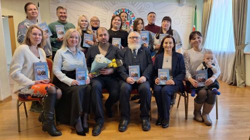 Хусанти Туслăх Çуртӗнче Константин Малышевăн кӗнекин хăтлавӗ иртрӗ