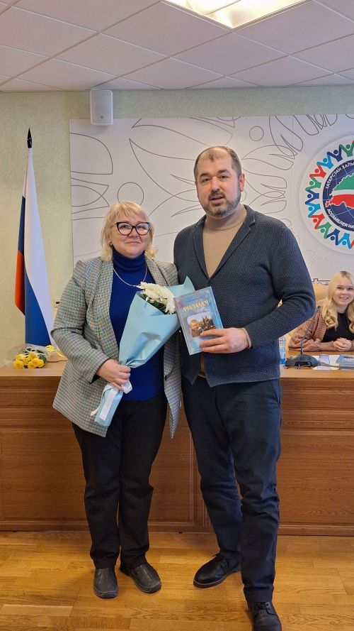 Хусанти Туслăх Çуртӗнче Константин Малышевăн кӗнекин хăтлавӗ иртрӗ