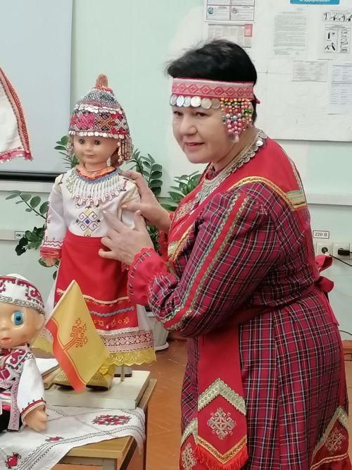 Левуковсем Тольятти ачисене чăваш халăхӗпе паллаштараççӗ