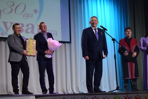 Пурăн «Сувар» 100 çулччен