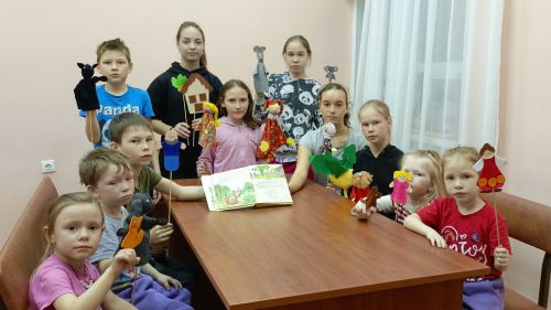 Аслă Ăнăра пукане театрӗ те пур