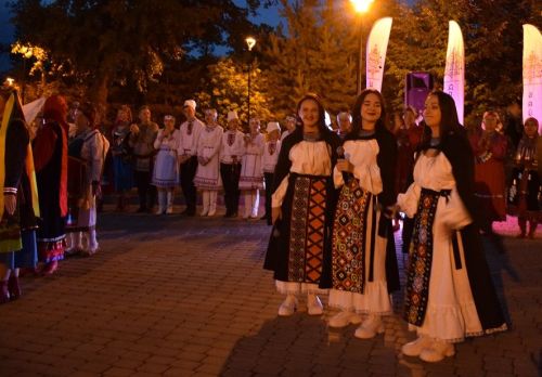 Тус-тăвана халалланă альбом