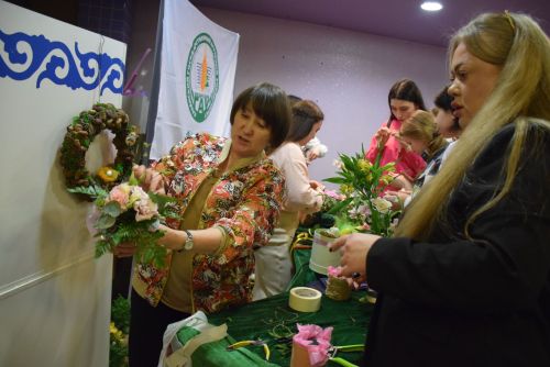 ӖÇЕ ЧӖНЕКЕНСЕМПЕ ӖÇ ШЫРАКАНСЕН ТӖЛПУЛĂВӖ