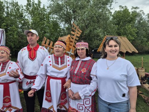 Çӗпрелсене Акатуя ирттерме вăйлă çумăр та чараймарӗ