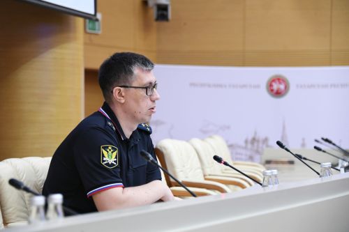 Алимент тӳлессинчен тарса çӳрекенсене автомашини урлă тупаççӗ