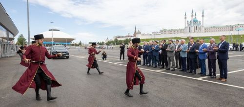 20 çул туслăн, килӗштерсе ӗçлеççӗ