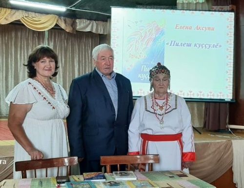 Алена  Аксупин калавĕсем йывăрлăхсене çĕнтерме вĕрентеççĕ