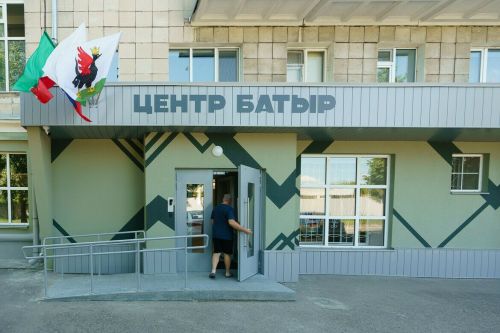 Тутарстан контрактпа службăна илессипе лидерсен шутӗнче