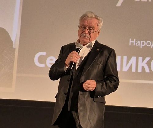 Сергей НИКОНЕНКО: «Чӗре вăрçăра та юратушăн»