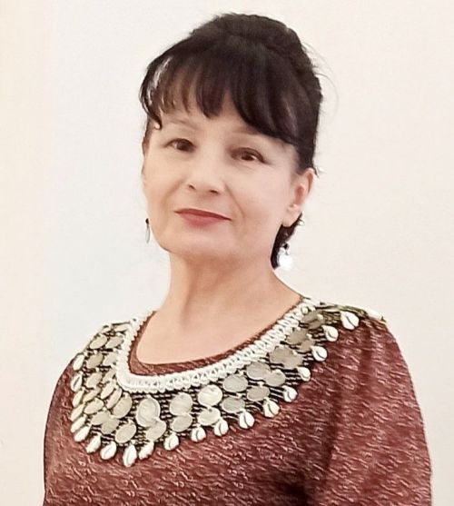 Людмила СЕМЁНОВА: «Тăван чӗлхепе калаçма пăрахмастпăр?»