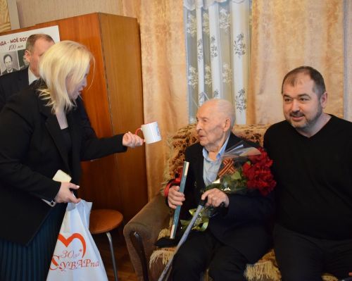 ВЕКОВОЙ ЮБИЛЕЙ ВЕТЕРАН ВОЙНЫ ФЕДОР МЕРДЮКОВ ОТМЕТИЛ В КРУГУ САМЫХ ДОРОГИХ ЛЮДЕЙ