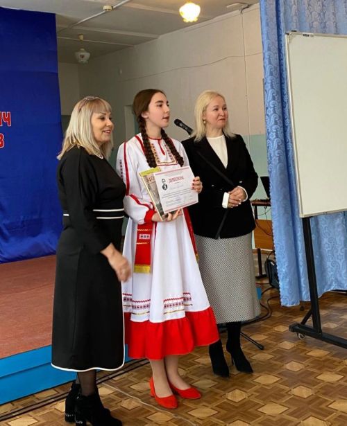 Ялавӑрта поэт-фронтовикӑн Михаил Захаровӑн 100-ҫуллӑхне паллӑ турӗҫ