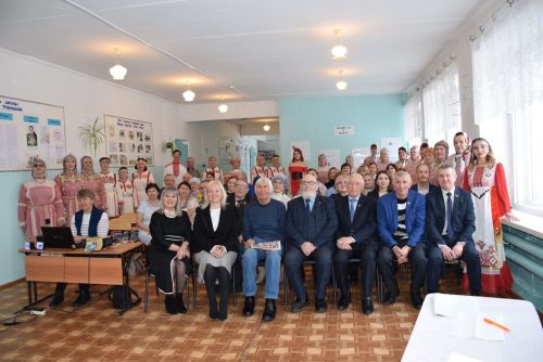 Ялавăрта поэт-фронтовикăн юбилейне паллă турӗç