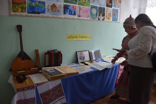 Ялавăрта поэт-фронтовикăн юбилейне паллă турӗç