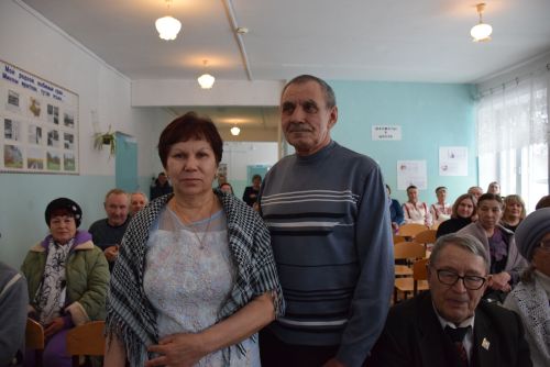 Ялавăрта поэт-фронтовикăн юбилейне паллă турӗç