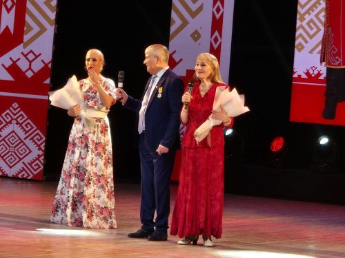 Анатолий Музыкантова юбилей каҫӗнче орденпа чысларӗҫ