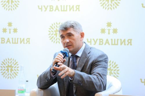 Олег Николаев ЧР Патшалӑх Канашӗ умне ҫулленхи Ҫырупа тухрӗ