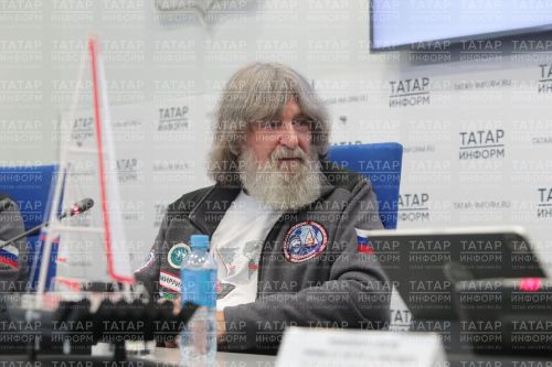 Ыран Федор Конюхов телекӗпере хутшăнать