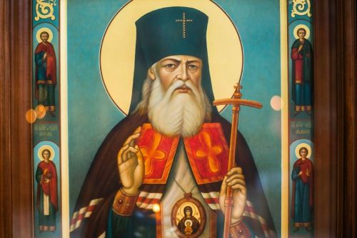 Çветтуй врачăн хăвачӗ Хусанта