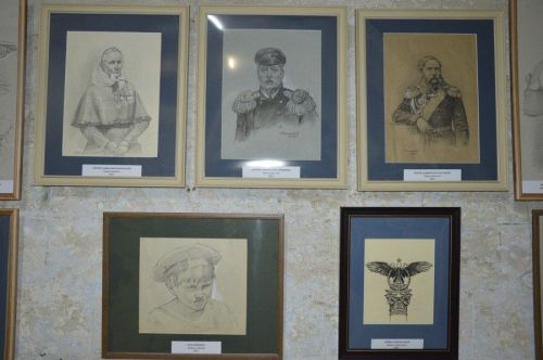 Выставка чувашского художника Евгения Емельянова в Севастополе