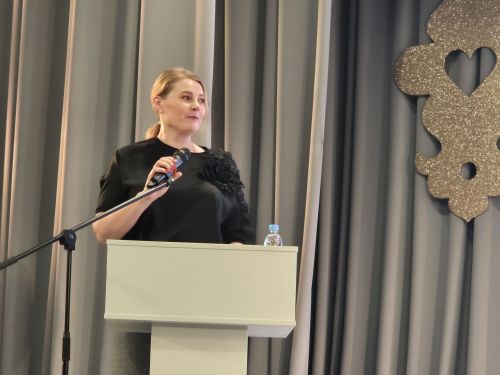 Хусанта тӑван чӗлхепе литература вӗрентекенӗсен семинарӗ иртрӗ. Кун йӗркинче - малашнехи технологисемпе стратегисем