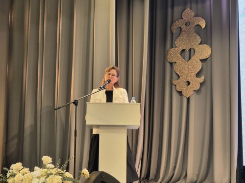 Хусанта тӑван чӗлхепе литература вӗрентекенӗсен семинарӗ иртрӗ. Кун йӗркинче - малашнехи технологисемпе стратегисем