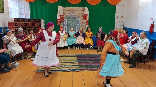 Кӳршӗсем улаха пуçтарăннă