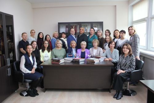 Чӑваш кӗнеке издательстви 105 ҫул тултарчӗ