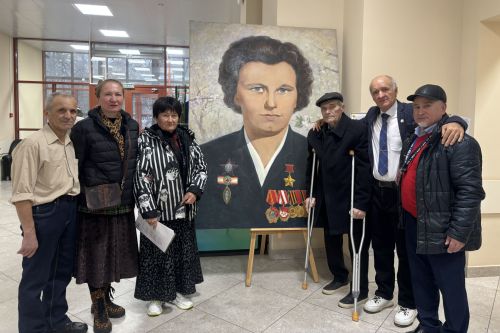 Мускавра салтаксене халалланă литература каçӗсем иртрӗç